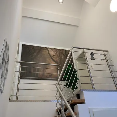 Ferienhaus Gemuend * שליידן
